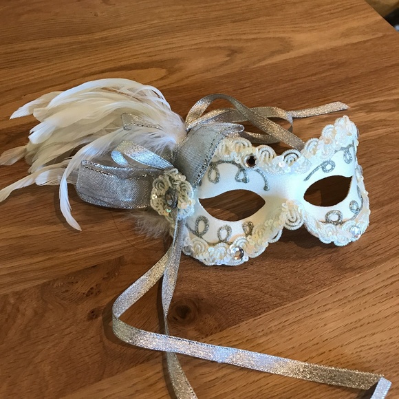 Carnival MASQUERADE Mask 🎭 Halloween Costume - Picture 1 of 9